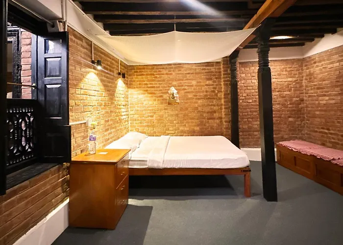 Newa Homestay *